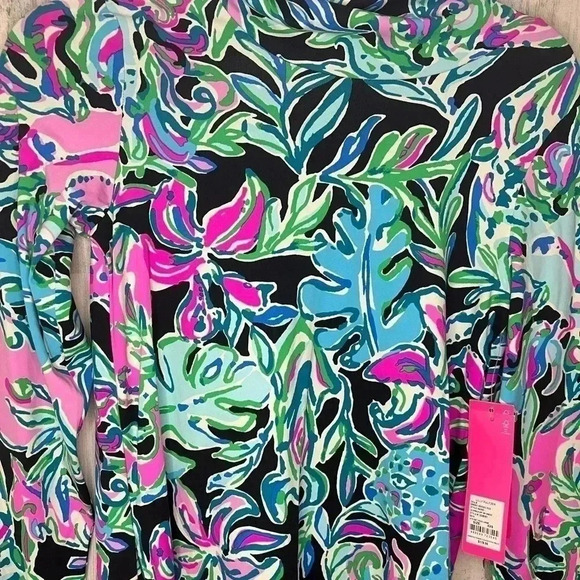 NWT Lilly Pulitzer LilShield UPF 50+ Dress in Let’s Get‎ Wild Print Size XXS - Picture 5 of 12